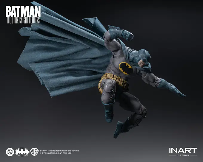 Batman: The Dark Knight Returns Batman (Blue Suit) Action Figure | INART photo 9