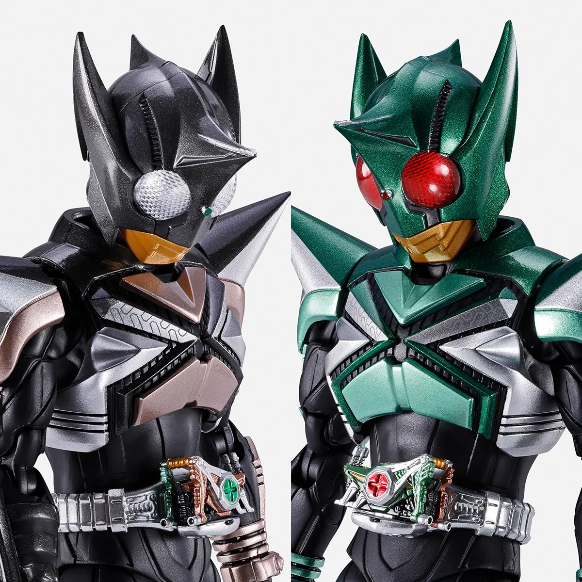 Kamen Rider Kabuto S.H.Figuarts (Shinkocchou Seihou) KickHopper & PunchHopper 20th Anniversary Set