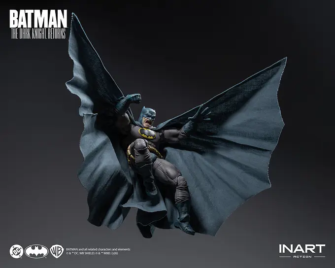 Batman: The Dark Knight Returns Batman (Blue Suit) Action Figure | INART photo 14