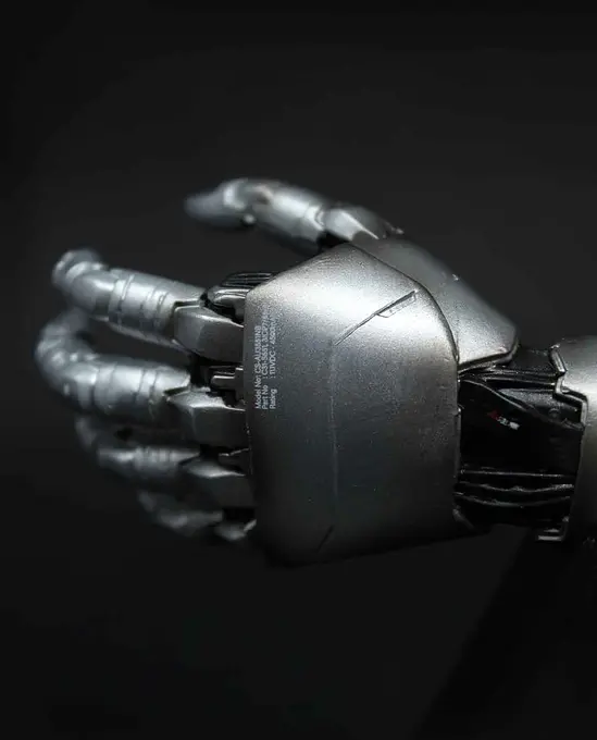 Cyberpunk: Edgerunners Johnny Silverhand Arm Replica | Neamedia Icons photo 9
