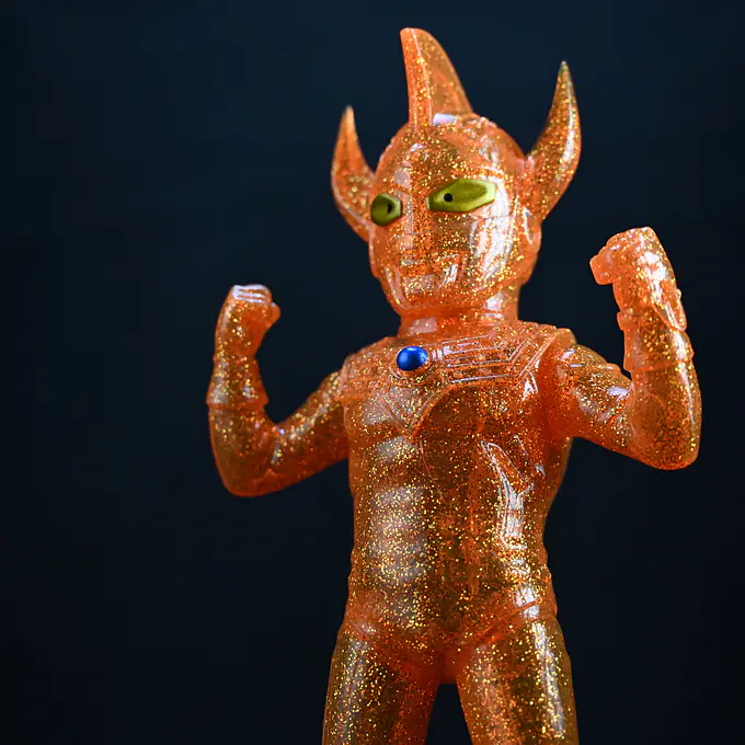 Ultraman Taro Orange Gold Glitter Ultra Dynamite Version Sofubi Figure | Planet-X photo 9