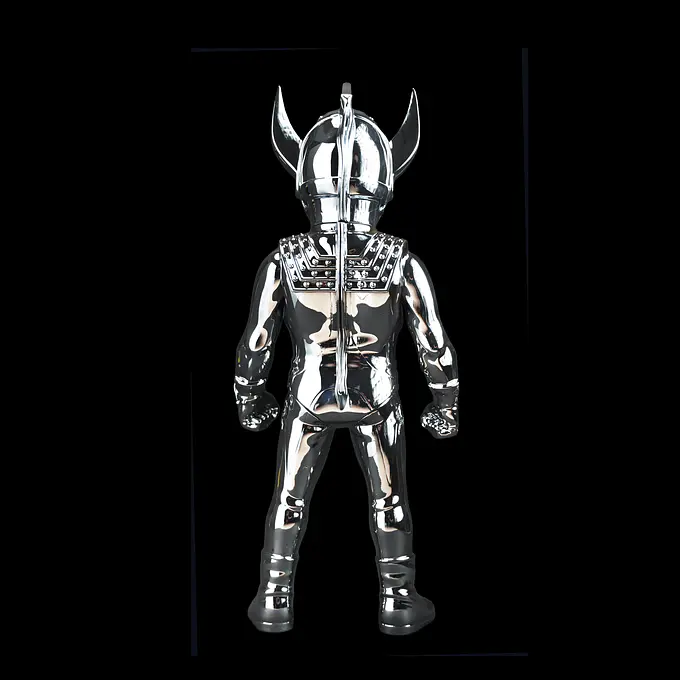 Ultraman Taro Silver Chrome Version Sofubi Figure | Planet-X photo 5