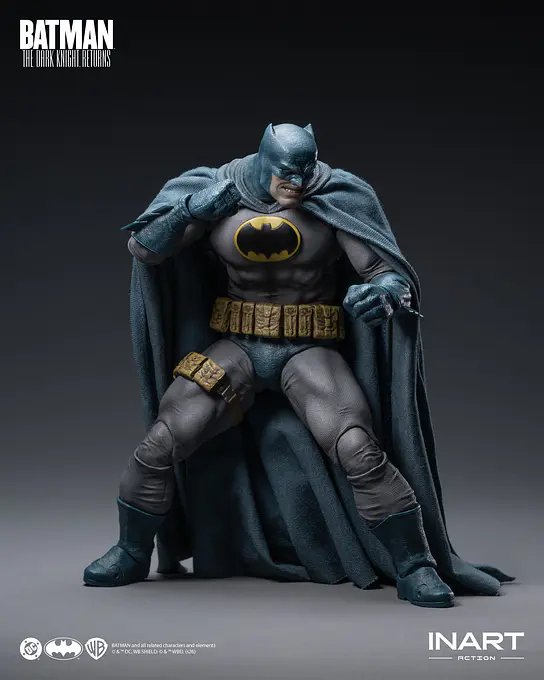 Batman: The Dark Knight Returns Batman (Blue Suit) Action Figure | INART photo 7