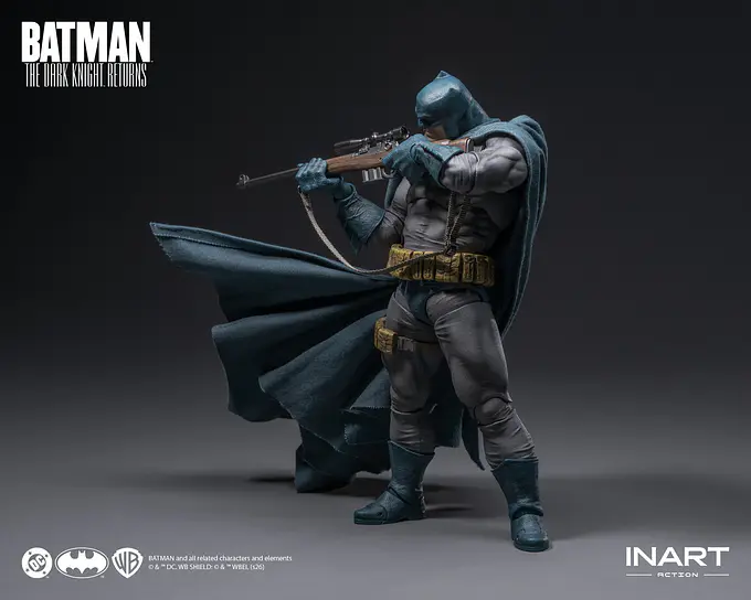 Batman: The Dark Knight Returns Batman (Blue Suit) Action Figure | INART photo 12