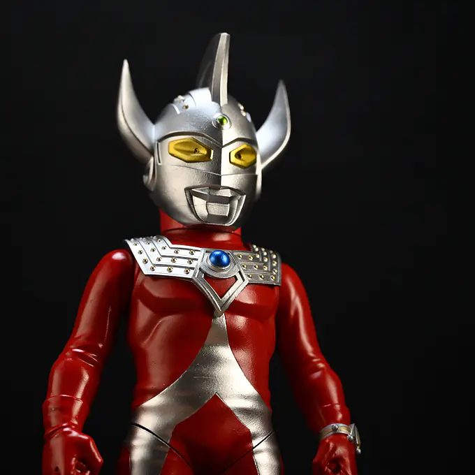 Ultraman Taro Debut Colorway Sofubi Figure | Planet-X photo 10