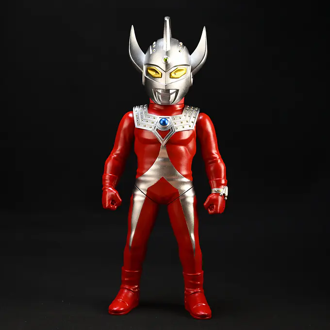 Ultraman Taro Debut Colorway Sofubi Figure | Planet-X