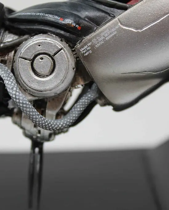 Cyberpunk: Edgerunners Johnny Silverhand Arm Replica | Neamedia Icons photo 7